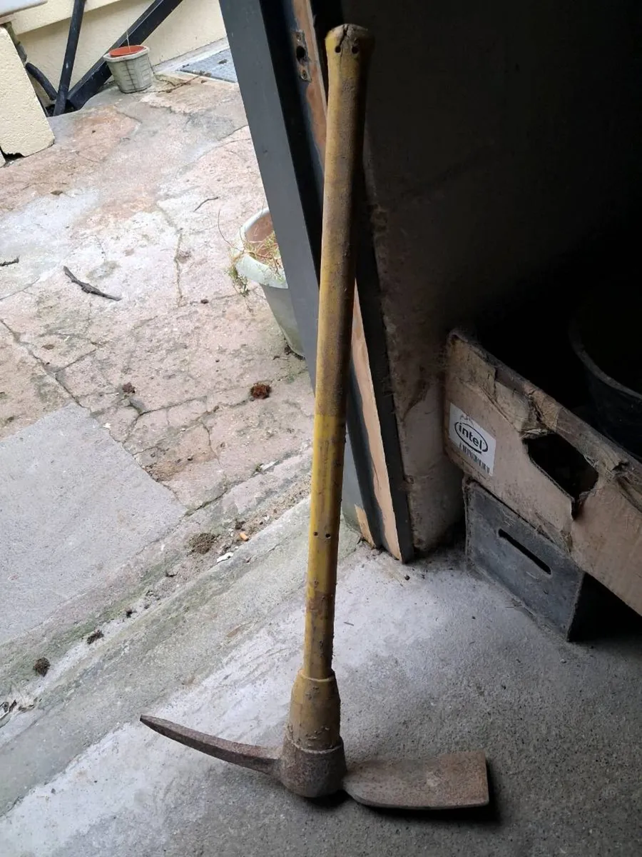 Pick Axes - Image 2