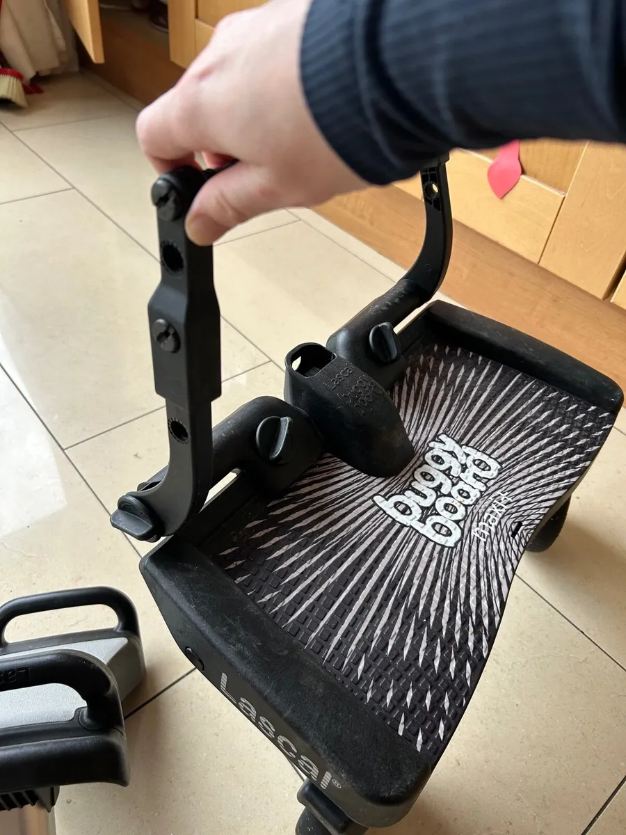 Lascal buggy board with seat - Image 3