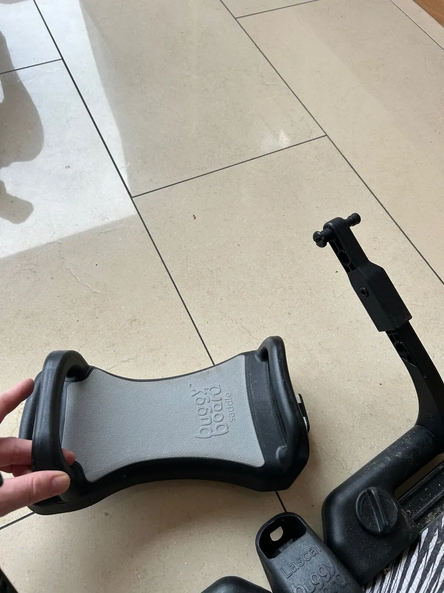 Lascal buggy board with seat - Image 4