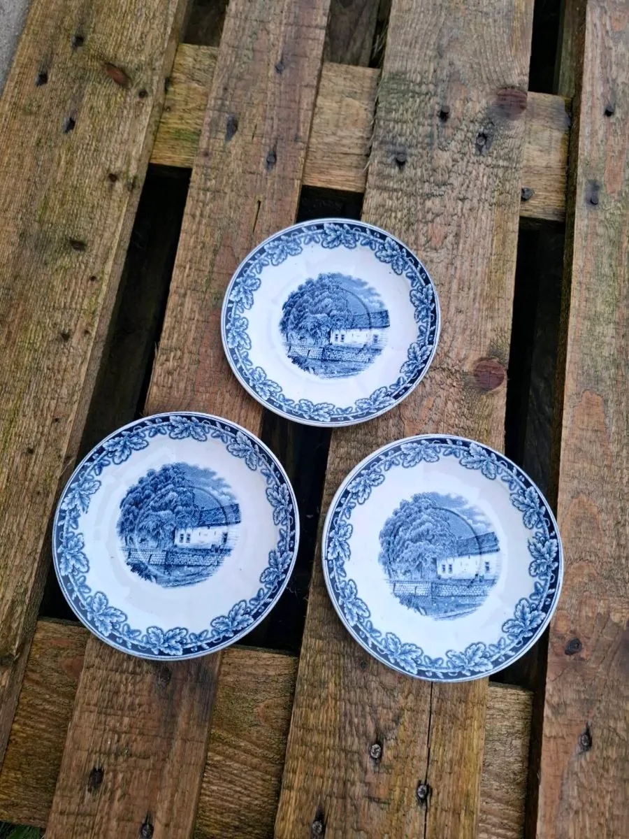 3 maastricht small sides plates price lot - Image 1