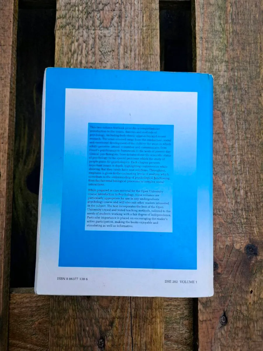 Introduction to psychology book - Image 2