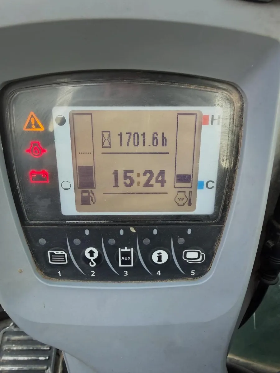 KUBOTA U55-4 EXCAVATOR - Image 4