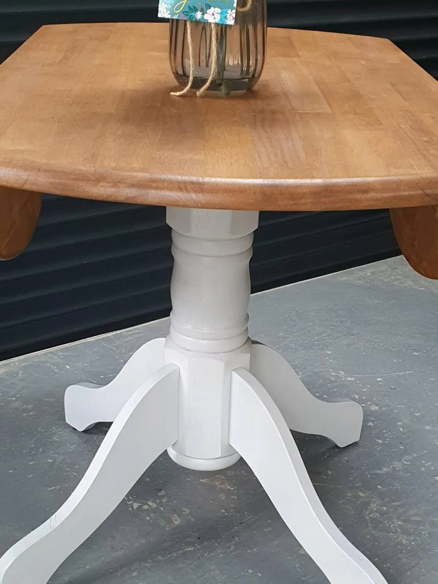 4 seater dropleaf oak dining ta - Image 4