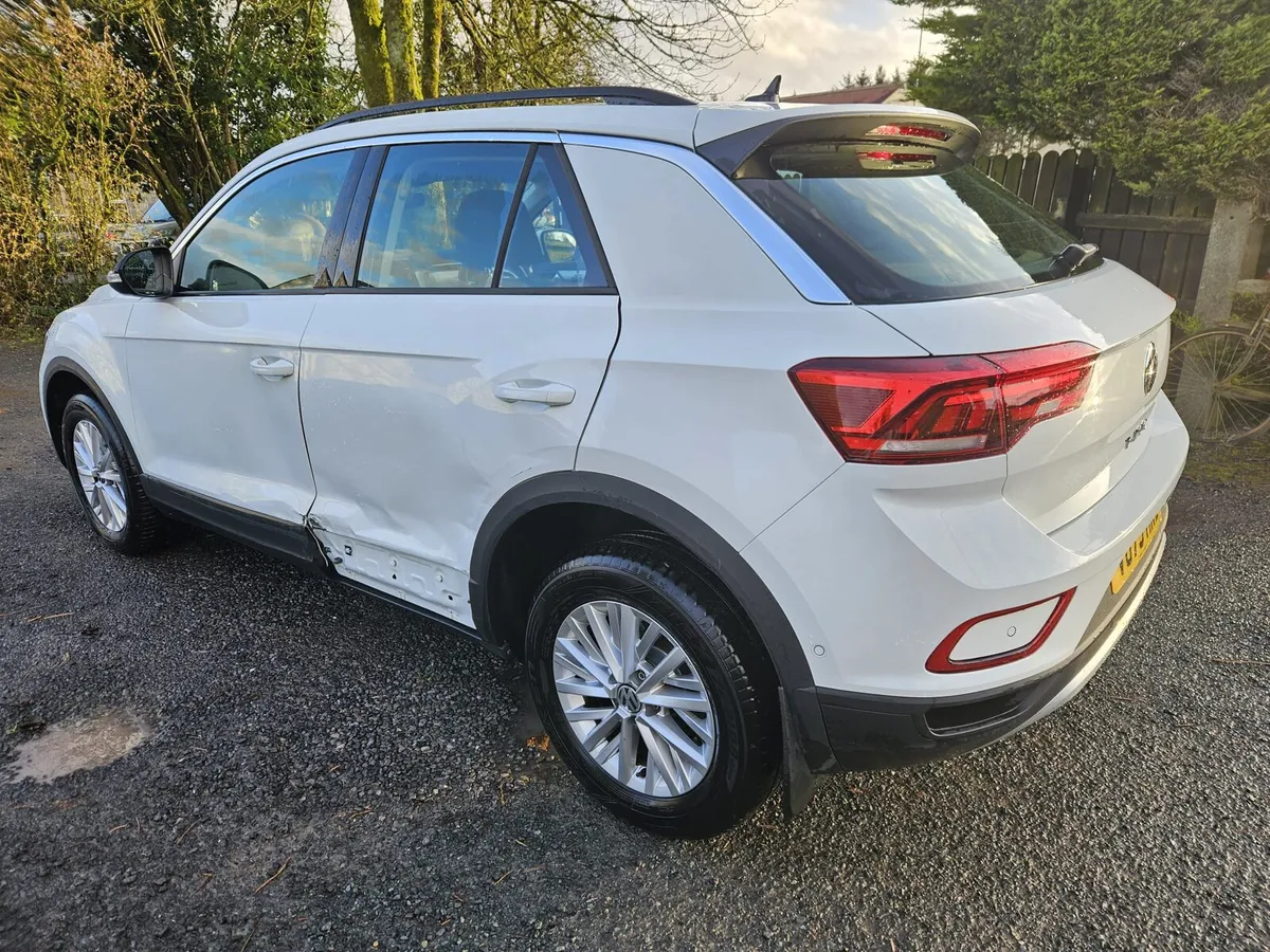 2025 VW T-Roc Life - Image 4