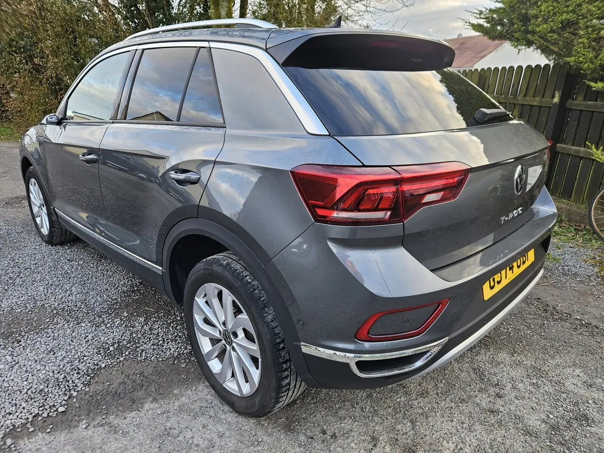 2024 VW T-Roc - Image 3
