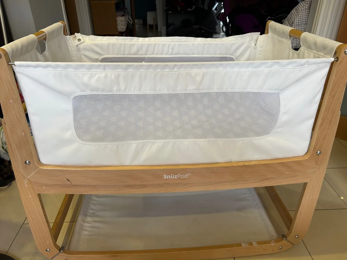 Snuzpod 3 with brand new unopened mattress - Image 1