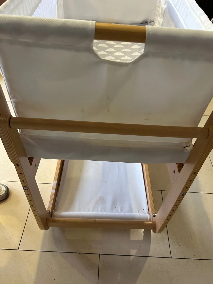 Snuzpod 3 with brand new unopened mattress - Image 2