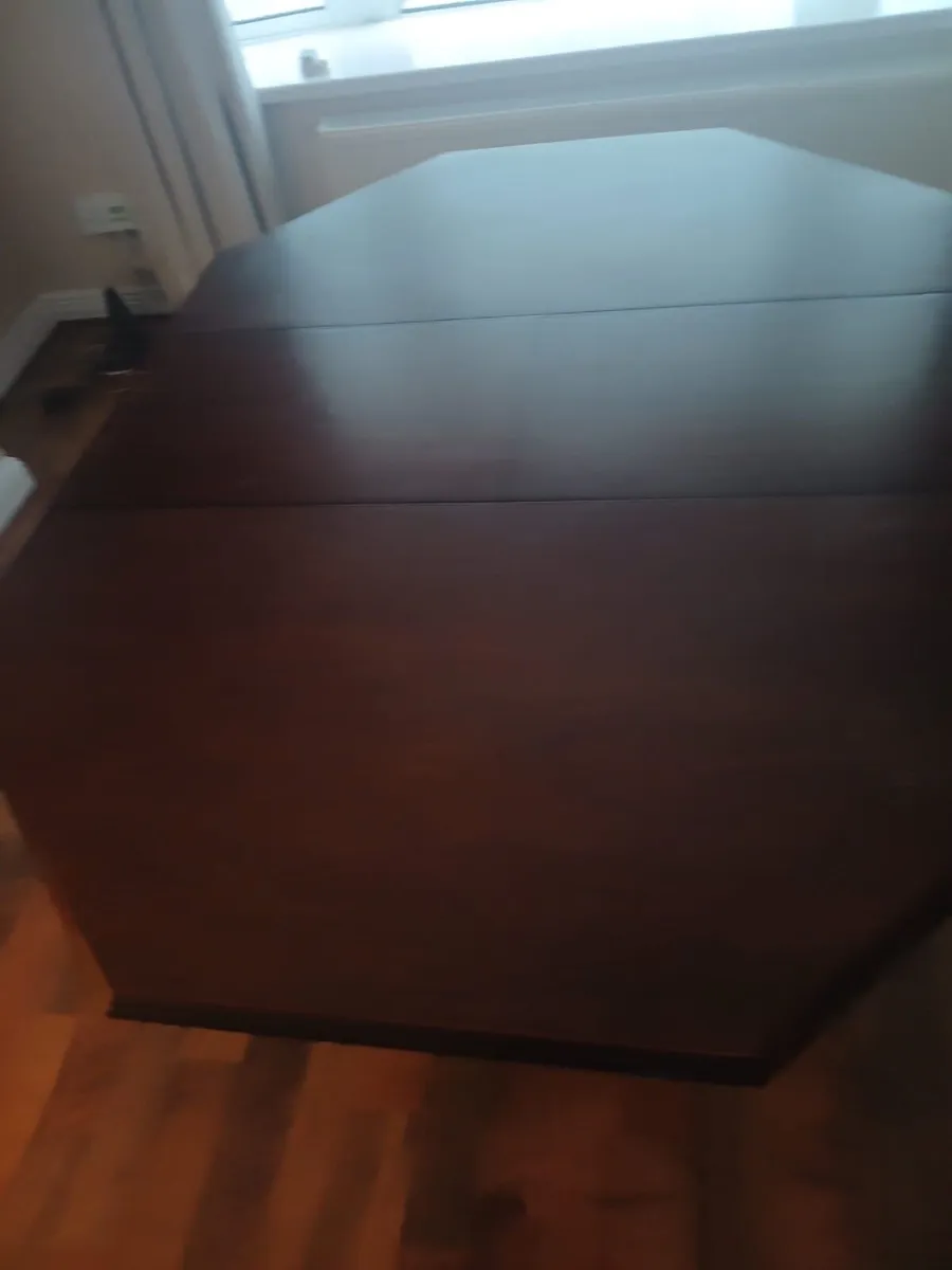 Dining Room Table - Image 1