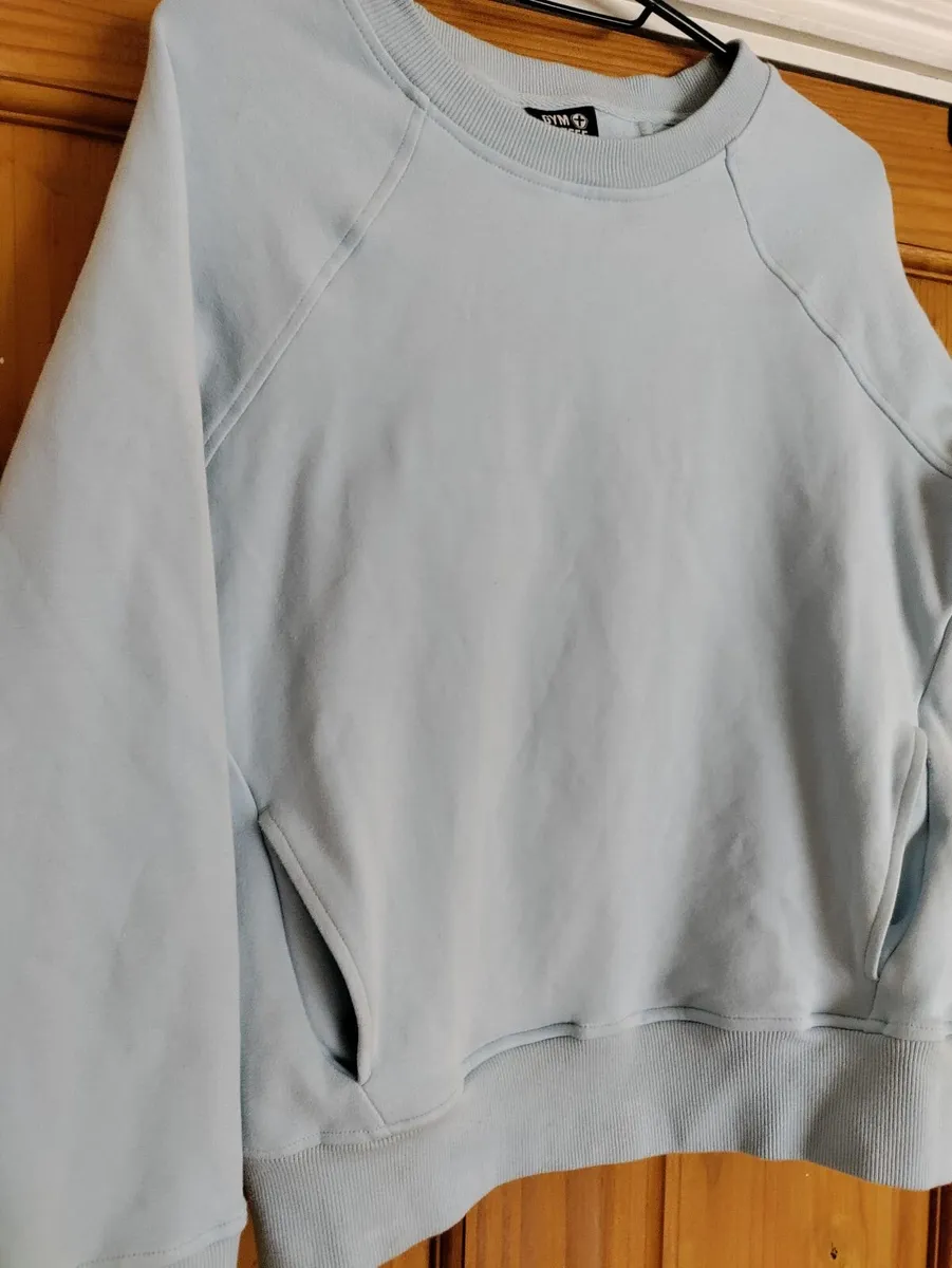 Gym+Coffee Crew sweater - Image 3