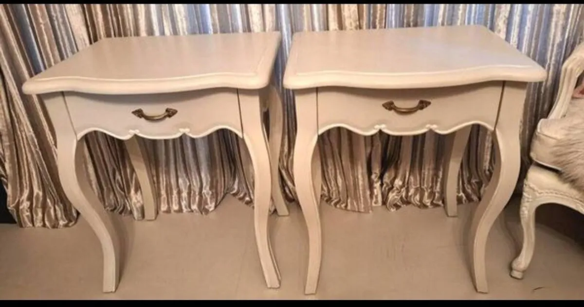 Side tables x 2 - Image 3
