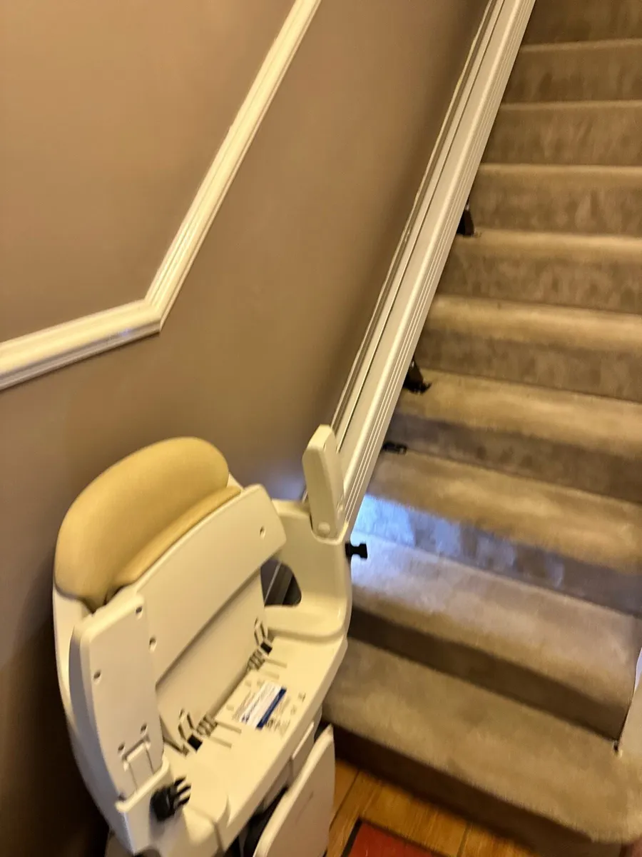 ‼️Lease a Stairlift Monthly - Stair Lift Rental - Image 4