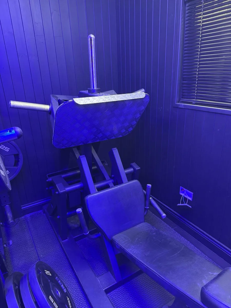 Plate Loading ISO Incline Leg Press - Image 4