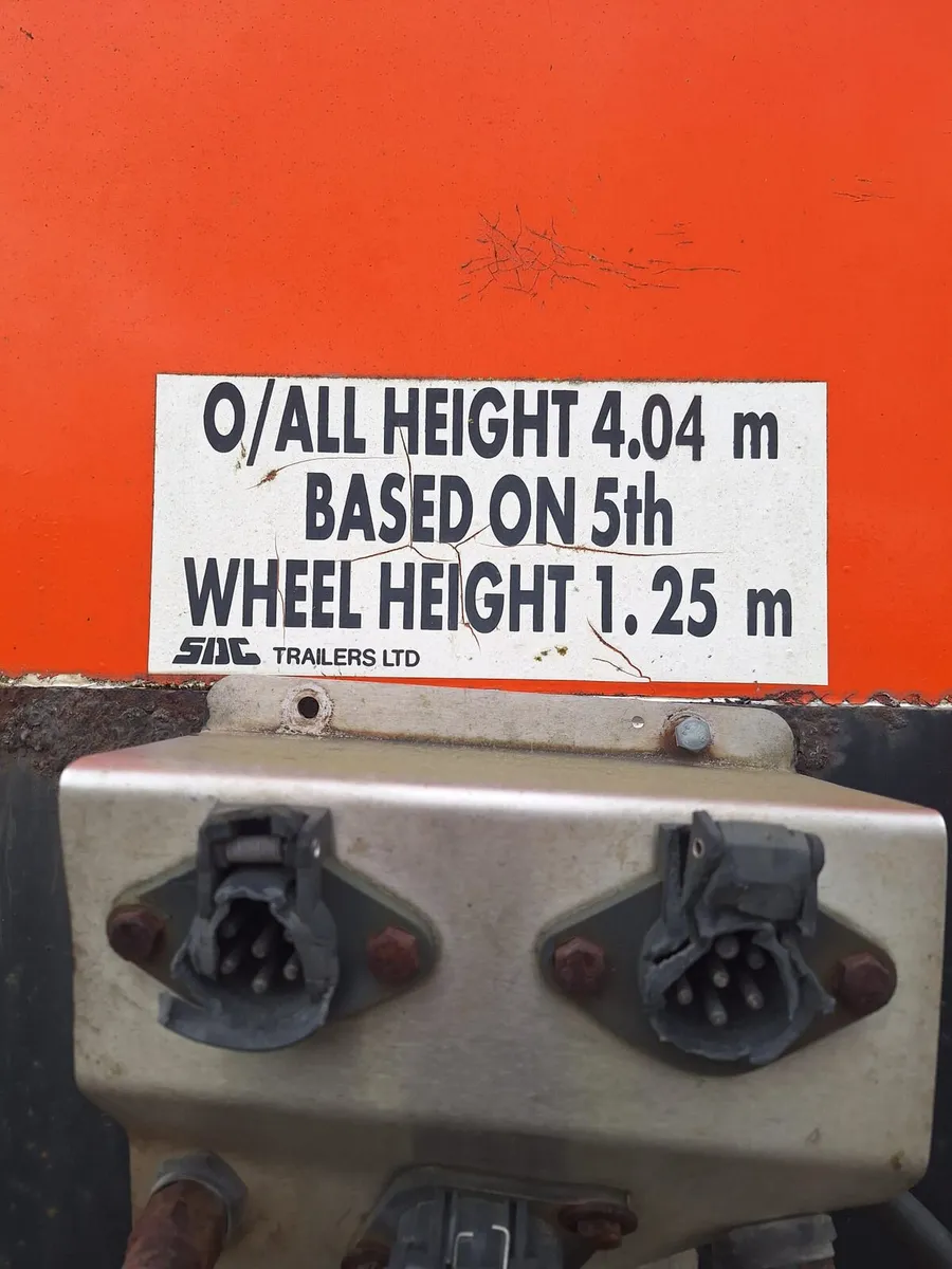 40Ft  trailer takeaway for free - Image 4