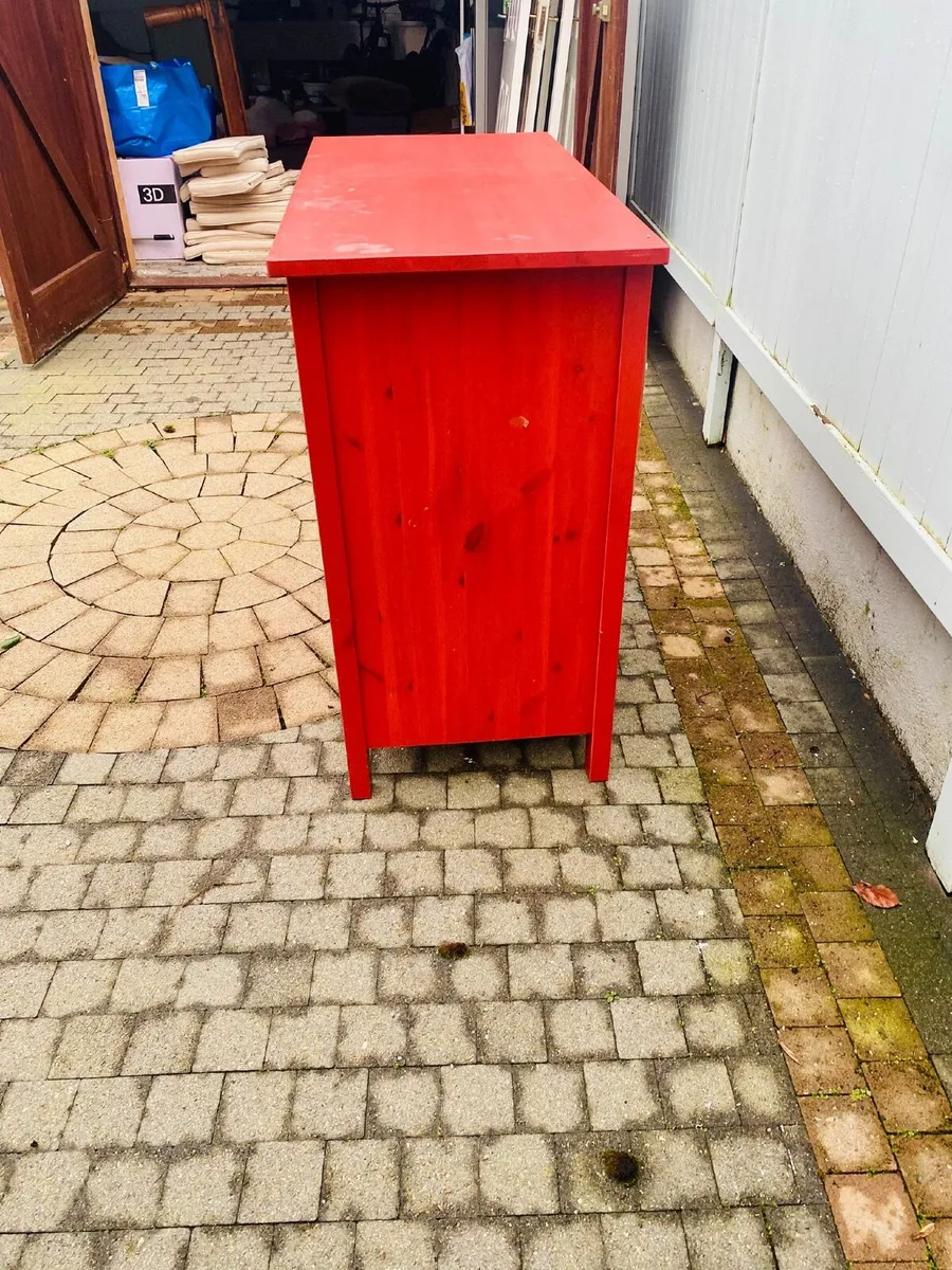 Chest of drawers - Image 2