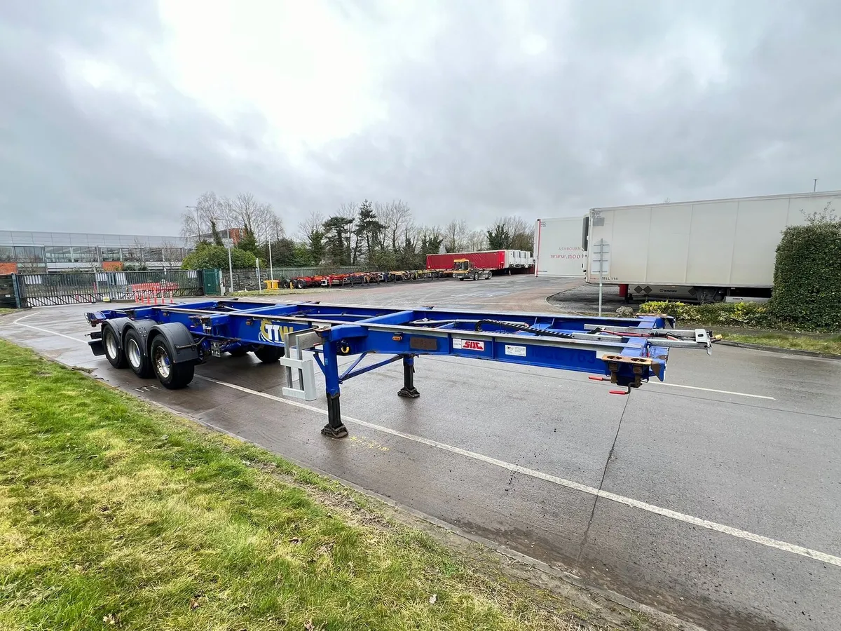 Sliding Skellies - Image 4