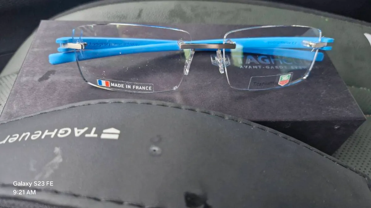 Tag Heuer 3942 Reflex
Rimless Glasses - Image 4