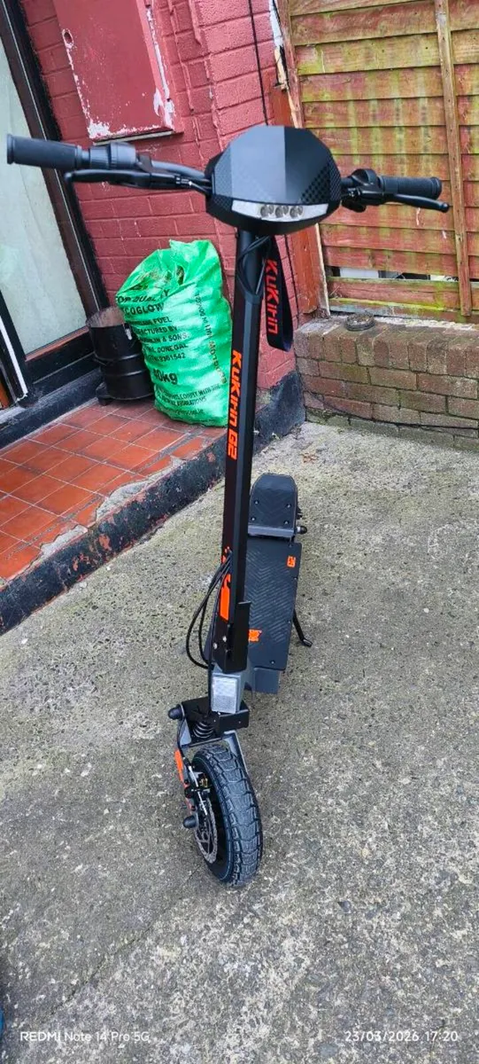 G2 kukirin brand new electric scooter quick sale - Image 2