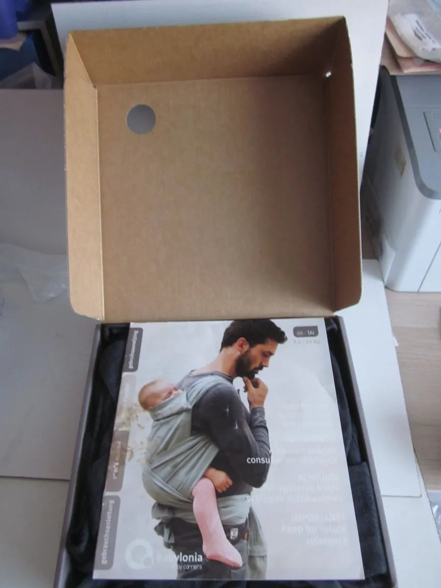 Babylonia Baby Sling/Carriers New - Image 2