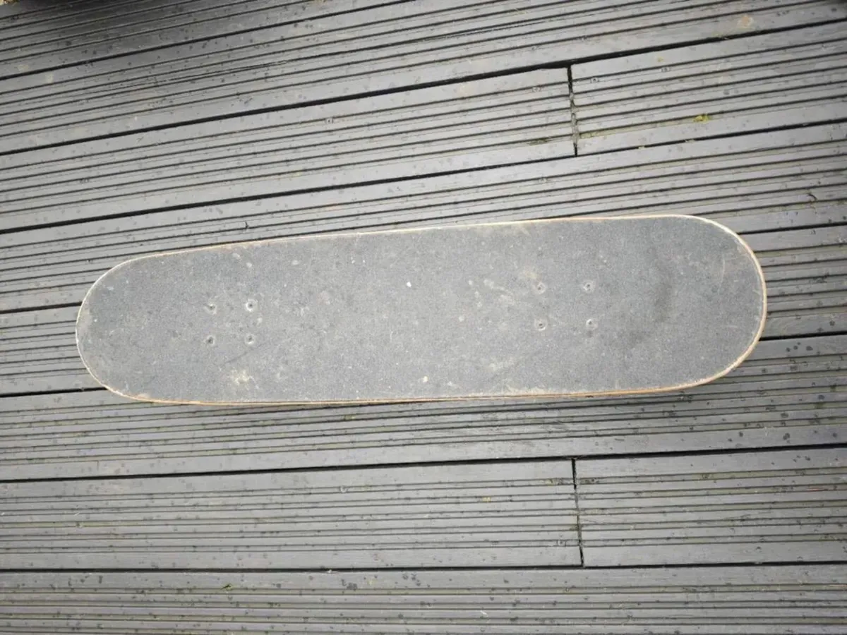 used skate board for kid in Dublin 18 area - Image 3