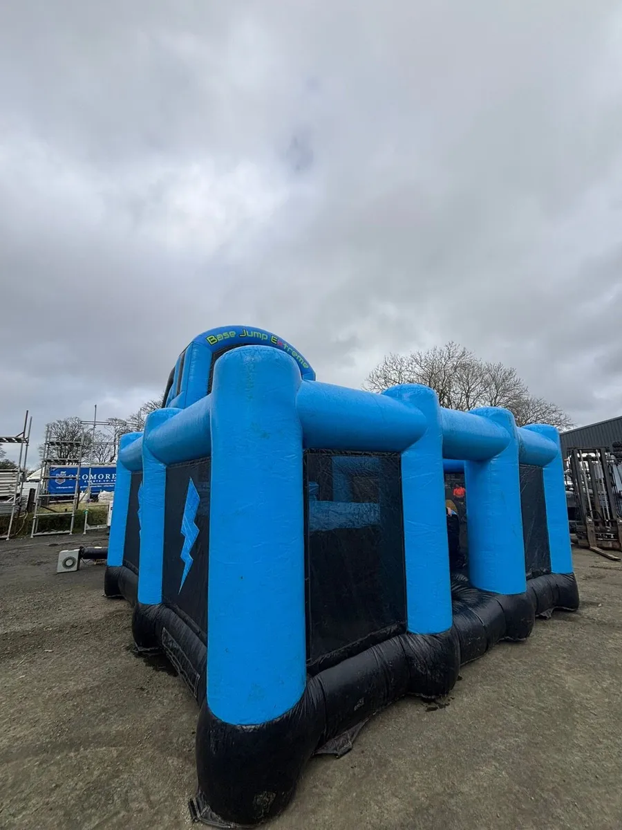 Bouncy Castle - Base Jump - Airquee - Image 4
