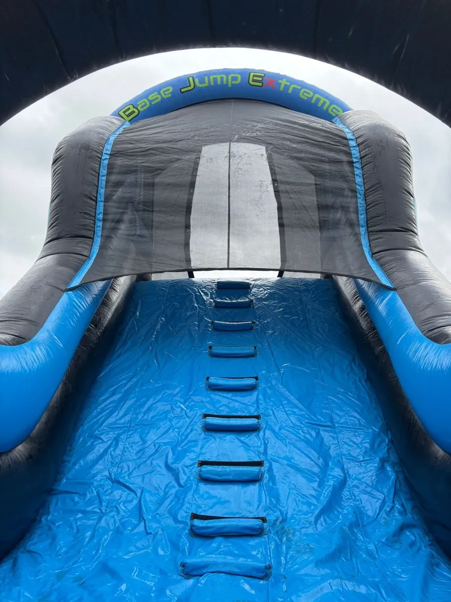 Bouncy Castle - Base Jump - Airquee - Image 2
