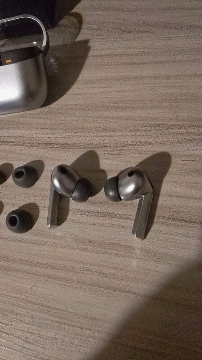 Samsung Galaxy Buds 3 Pro - Image 4