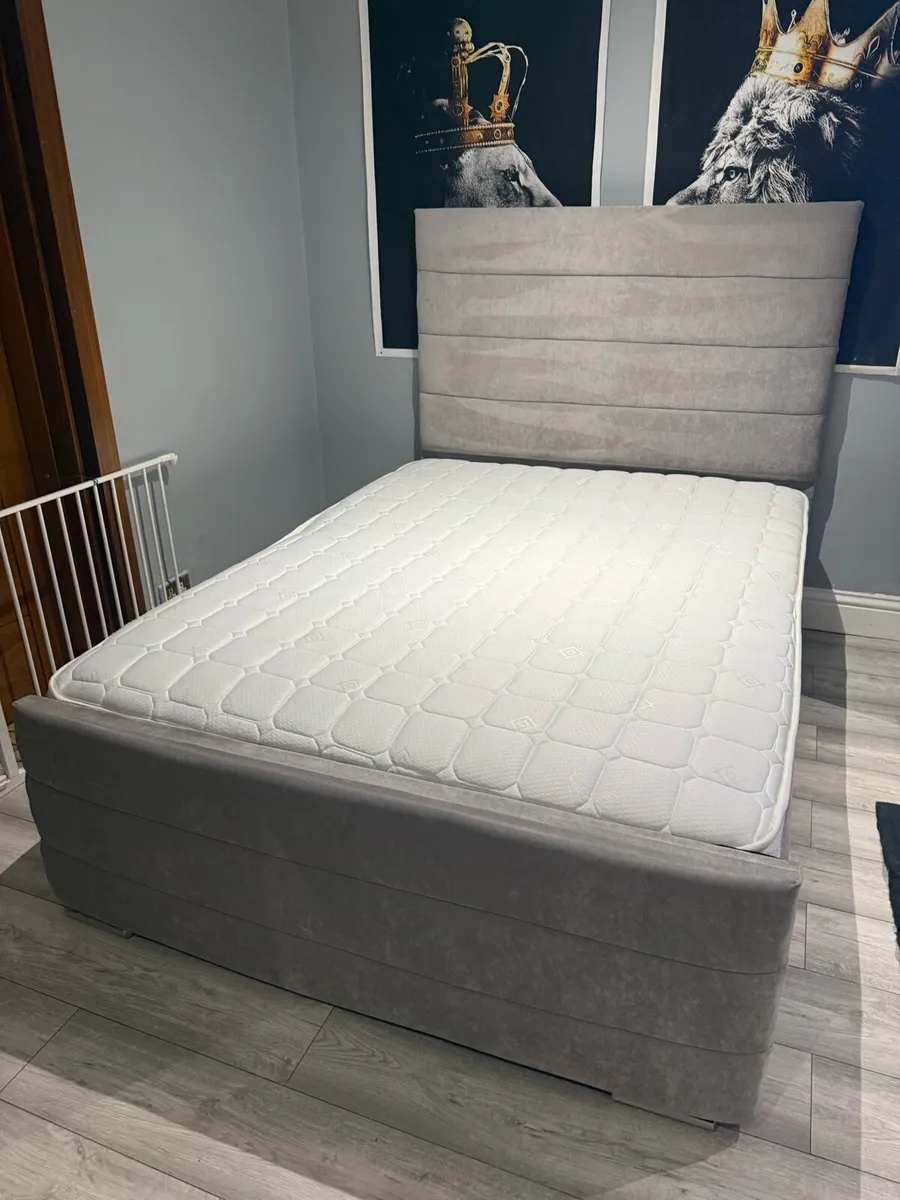Double bed and mattress - Image 1