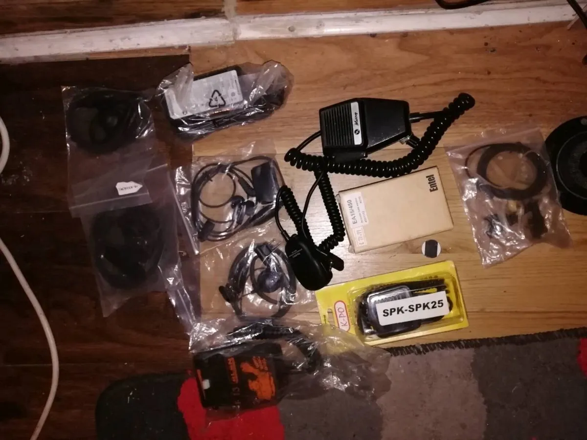 Handheld radios bits and cb radio bits for sale