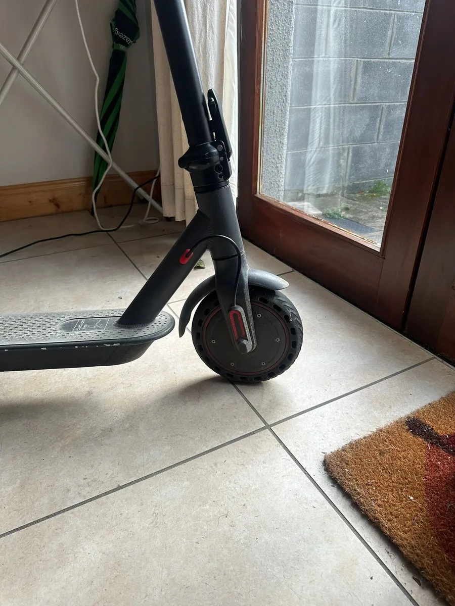 E scooter - Image 3