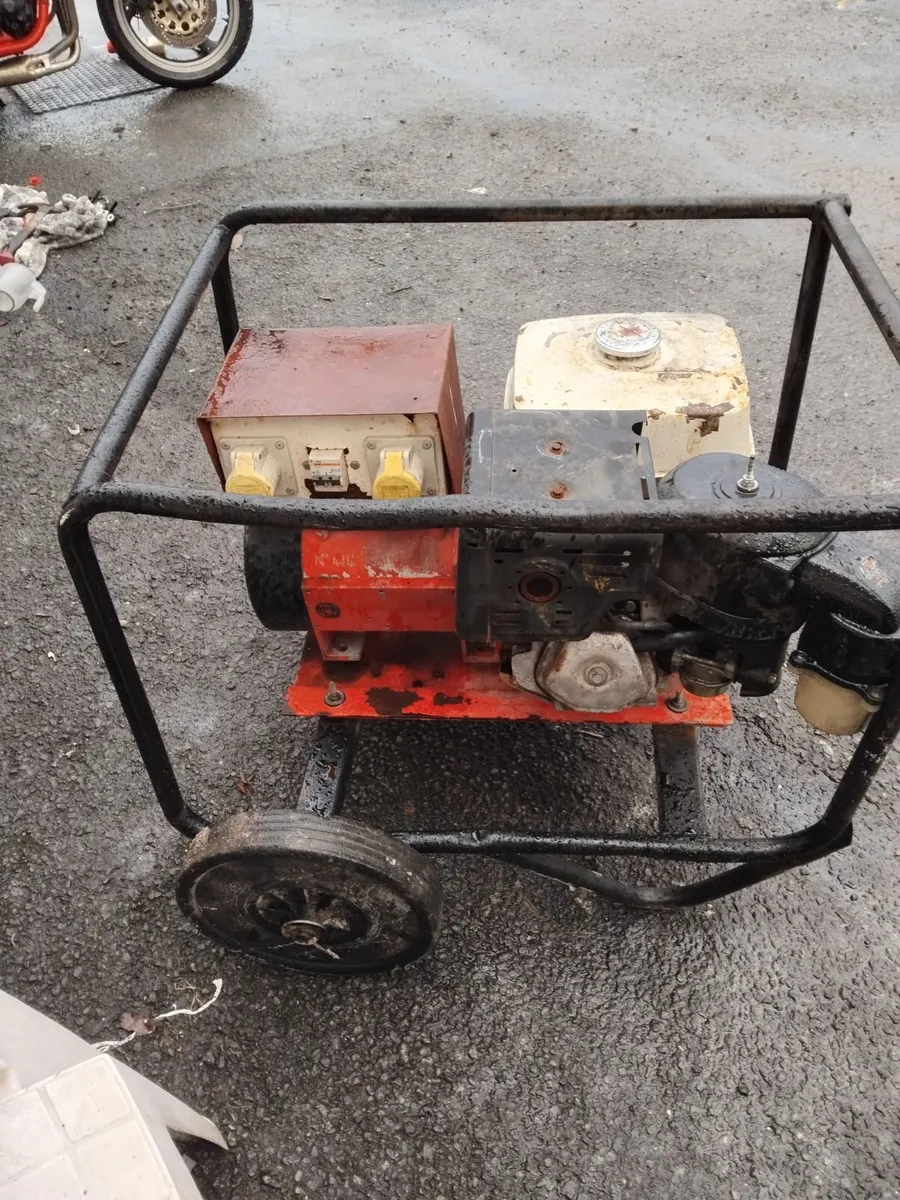 Big Honda generator 110hp gx340max read - Image 4