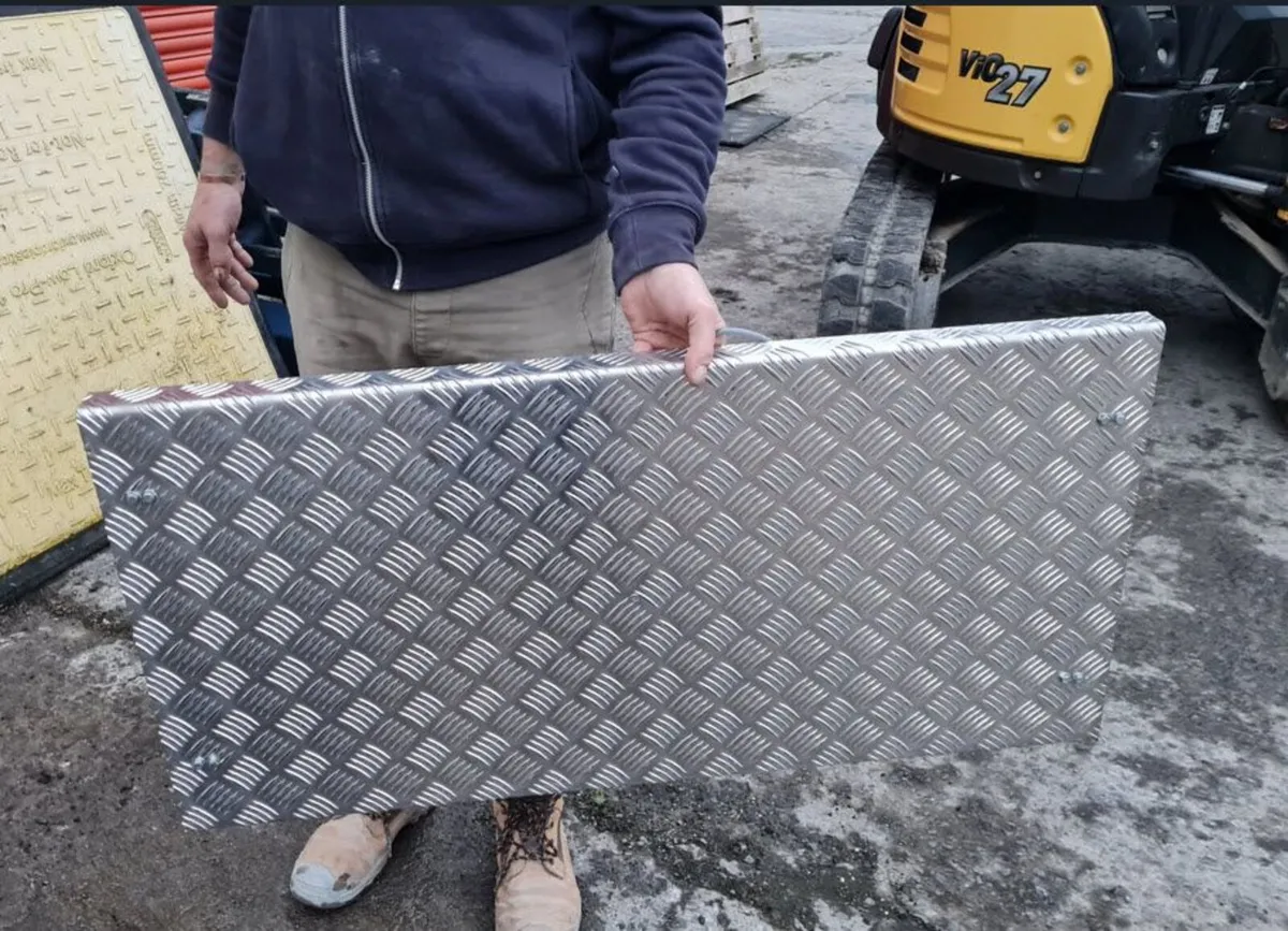 Platform scale up to 300kg - Image 3