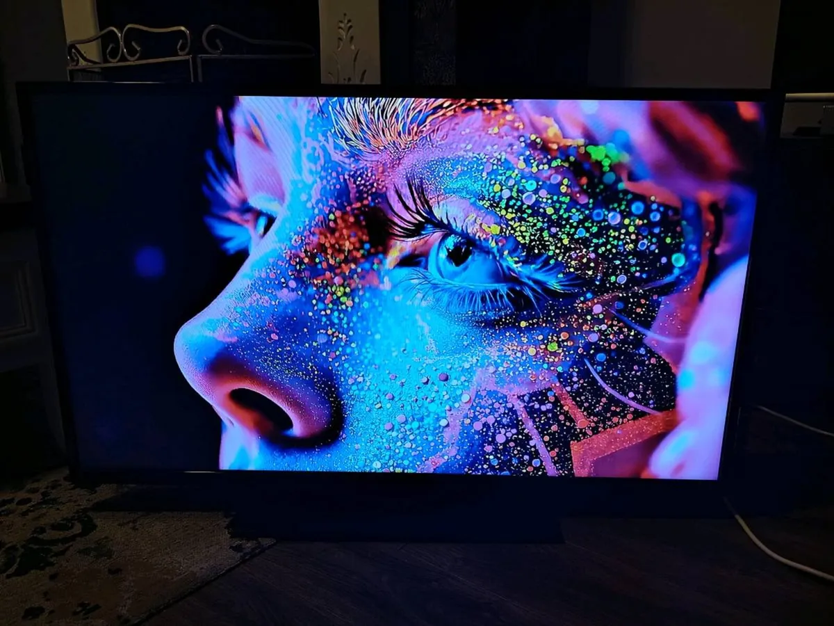 Philips 43 full HD TV not smart 43LF2849/12 - Image 1