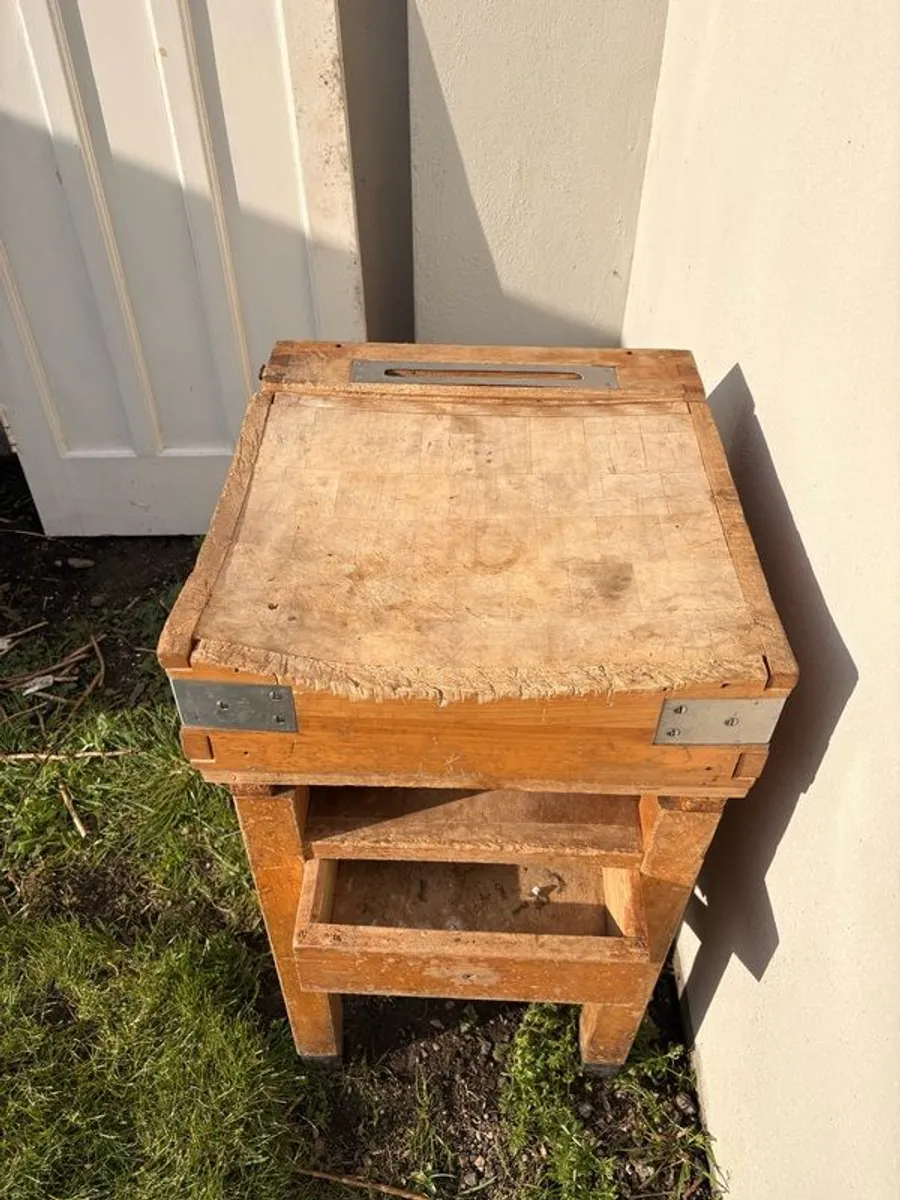 Original Vintage Butcher's Block Rare Find 1960's - Image 3