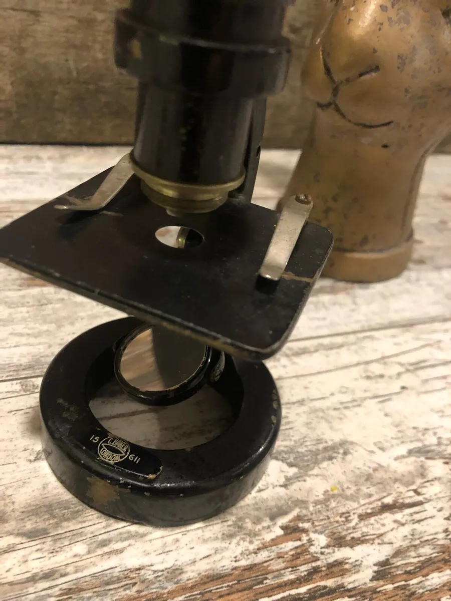 Vintage microscope - Image 4