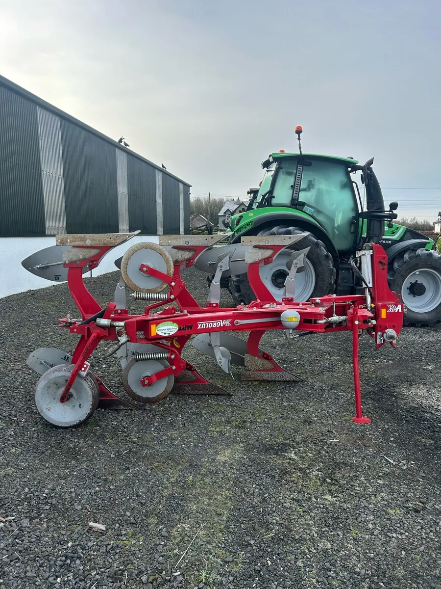 Agrolux 3fv reversible plough - Image 3