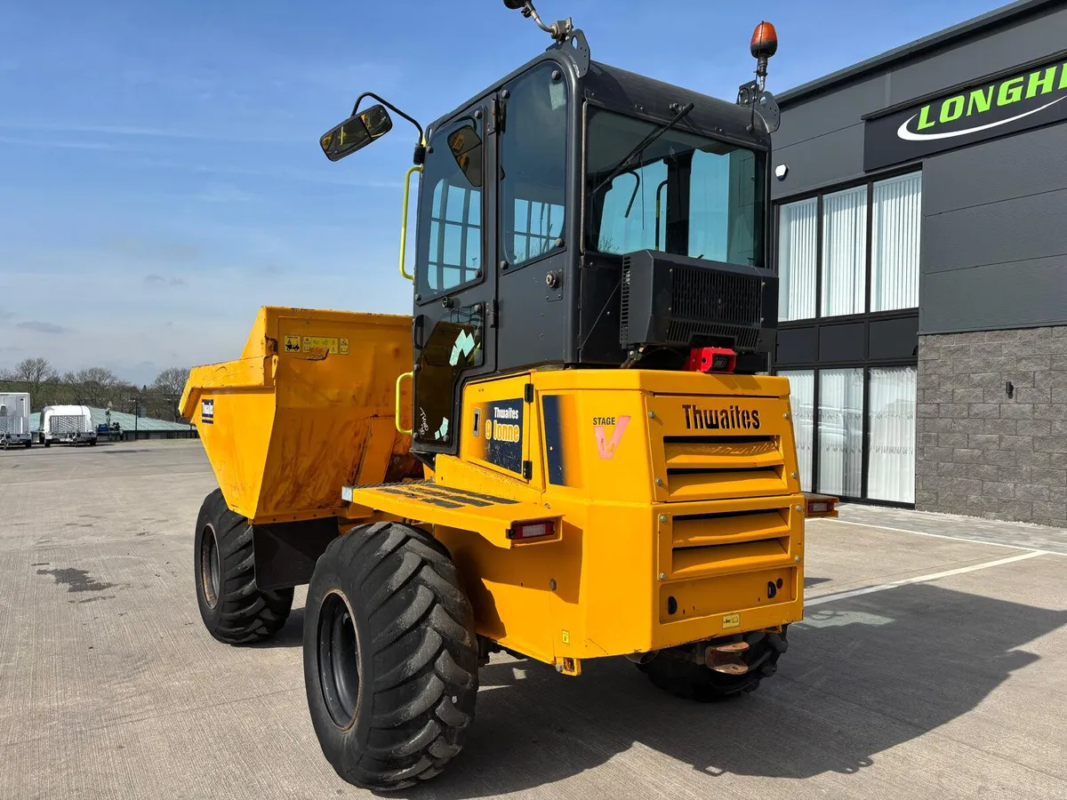 THWAITES CABBED 9 TON - Image 4