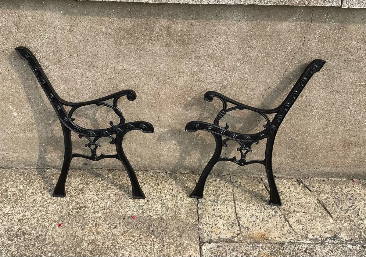 Cast iron bench ends - Image 2