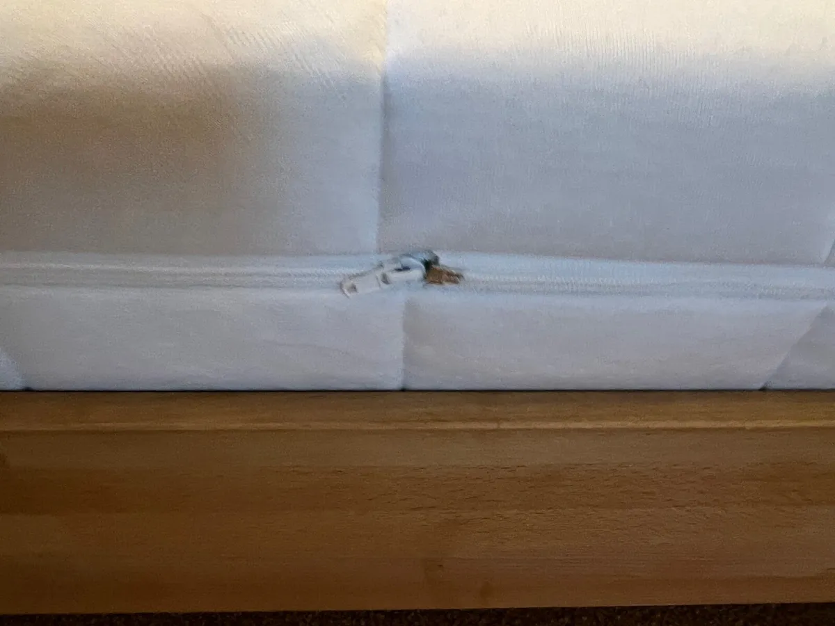 Mattress 90 x 200 m, Quality, clean, Like new, - Image 3