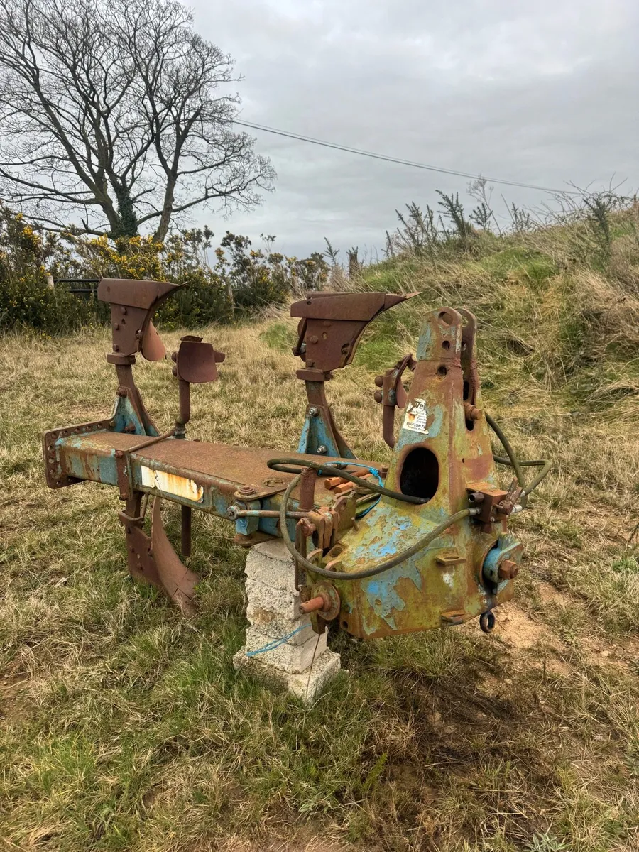 Ransom 3 furrow reversible - Image 1