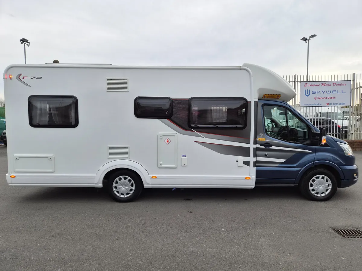 F72 SUPER LO-LINE Automatic Lux and drivers pack - Image 4