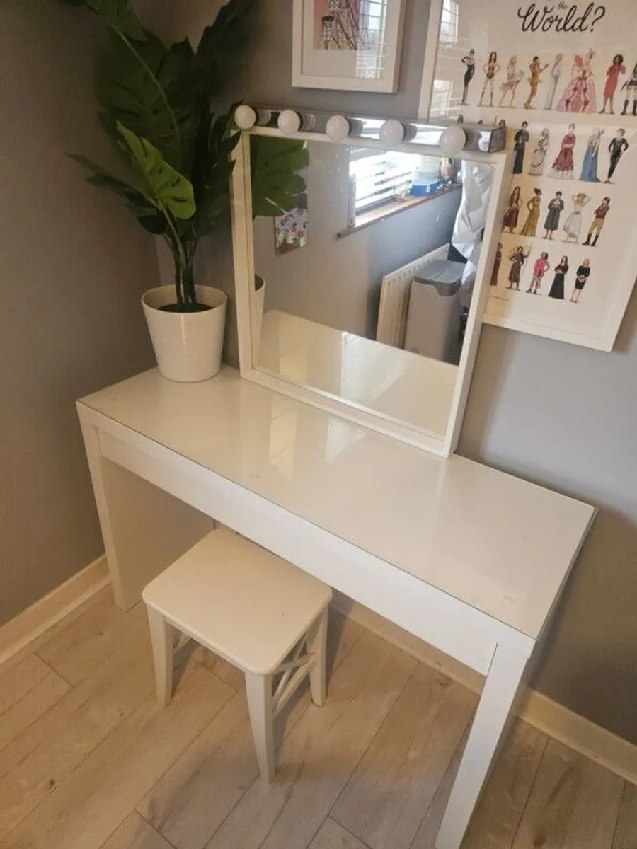 Malm Dressing Table - Image 1