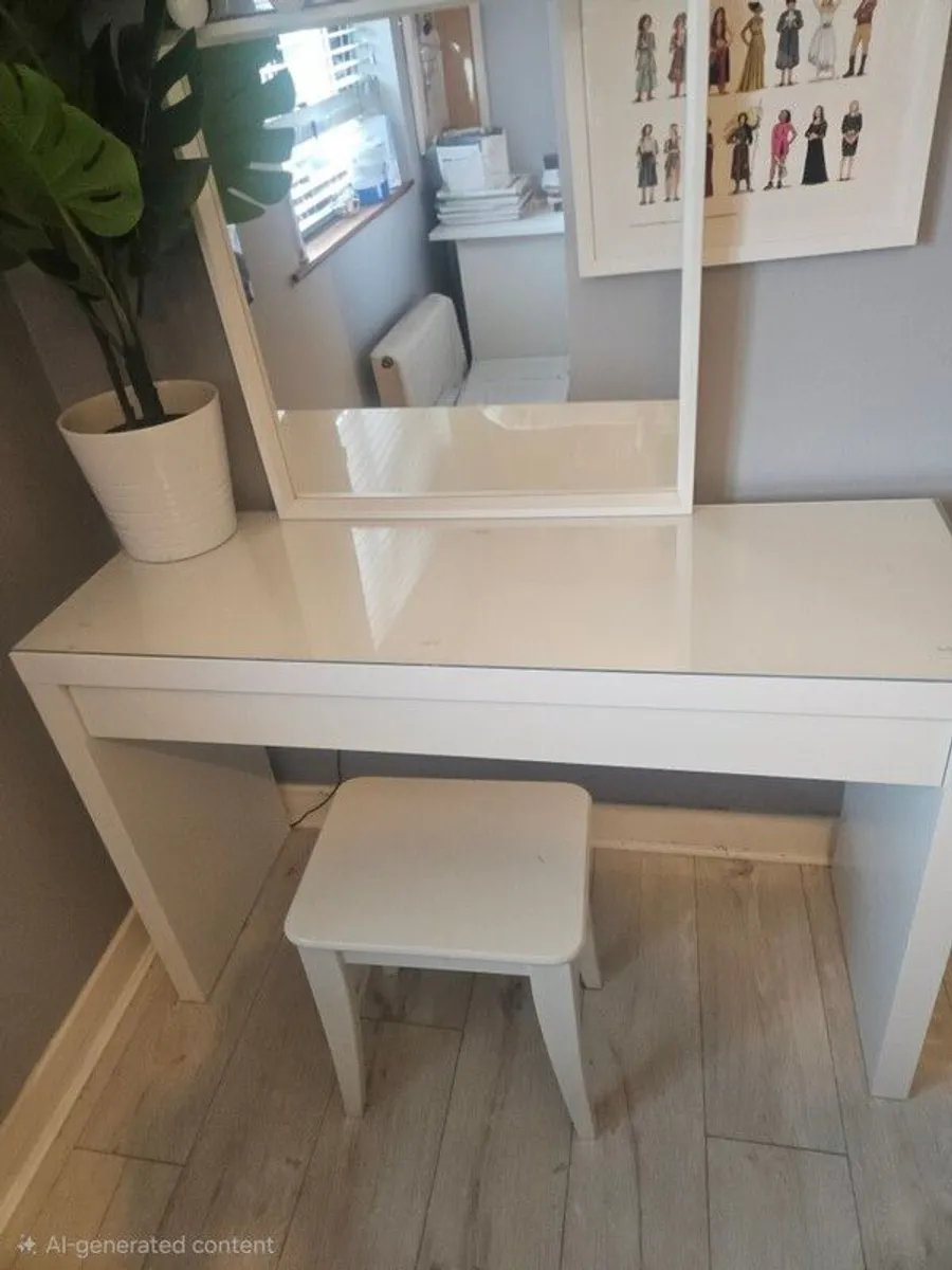 Malm Dressing Table - Image 2