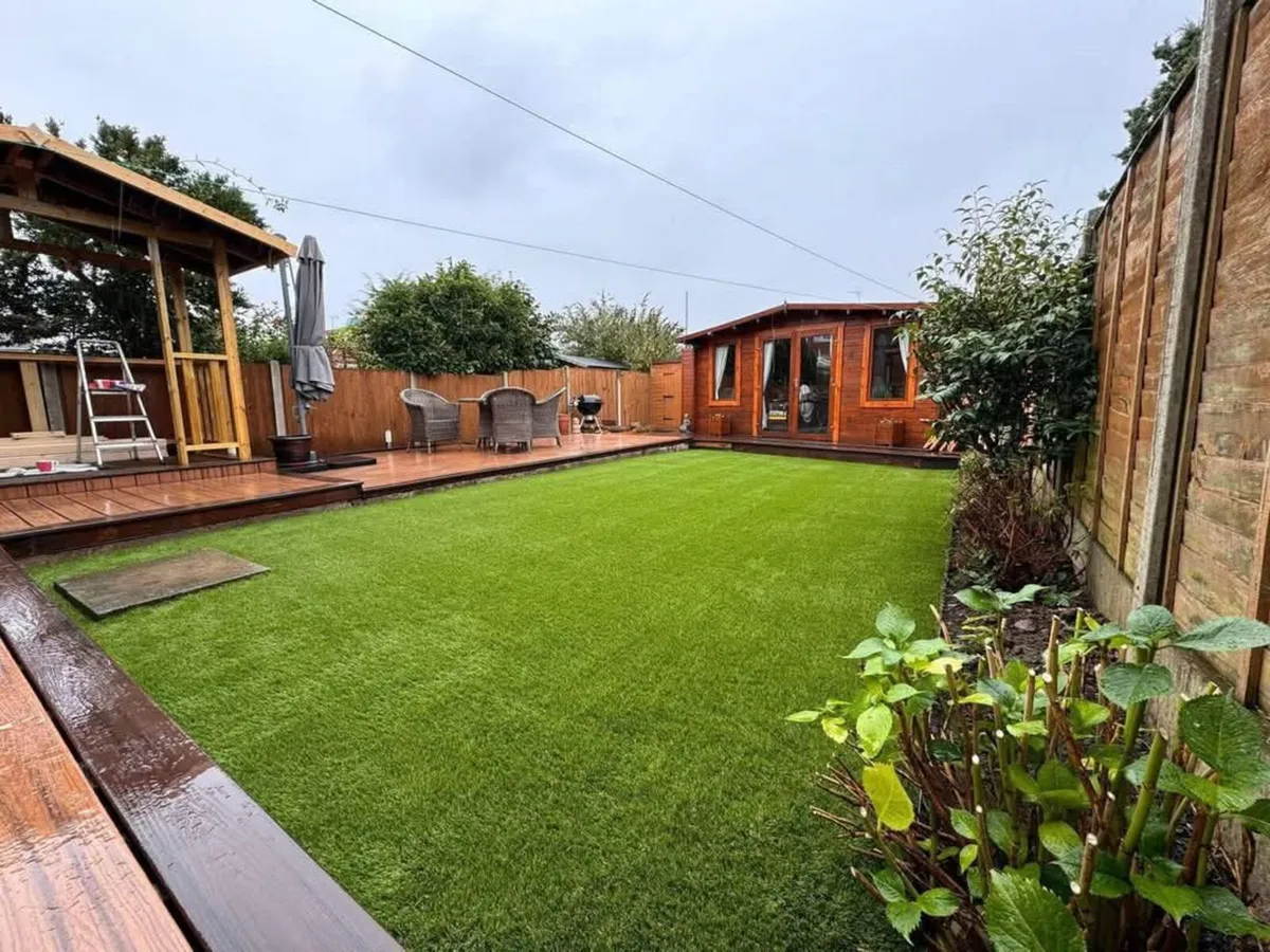 New 40mm Premium Artificial Grass Free Delivery - Image 2
