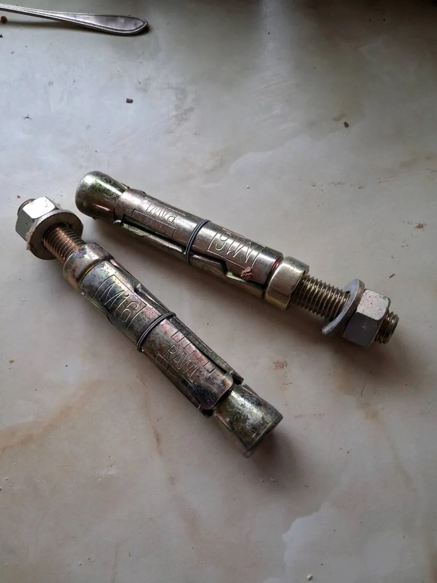 M16 rawl bolts heavy duty