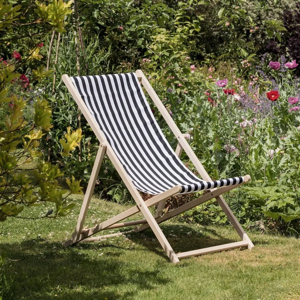 Folding Wooden Deck Chairs – Black Stripe Pack of - Image 2