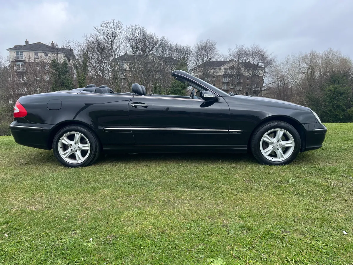 2005 MERCEDES  200CLK CABRIOLET NO RESERVE AUCTION - Image 4