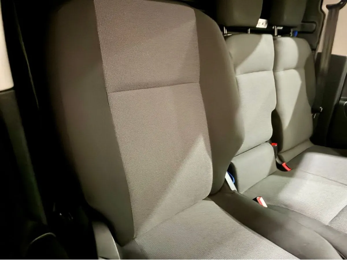 Peugeot Partner ACTIVE PLUS 1.5 BLUE H HDI - Image 4