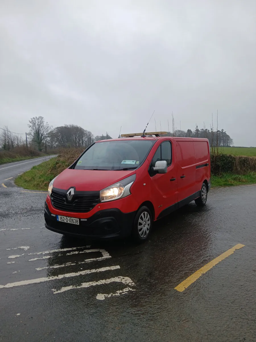 152 Renault Trafic Van 1.6 LWB Taxed & Tested - Image 3