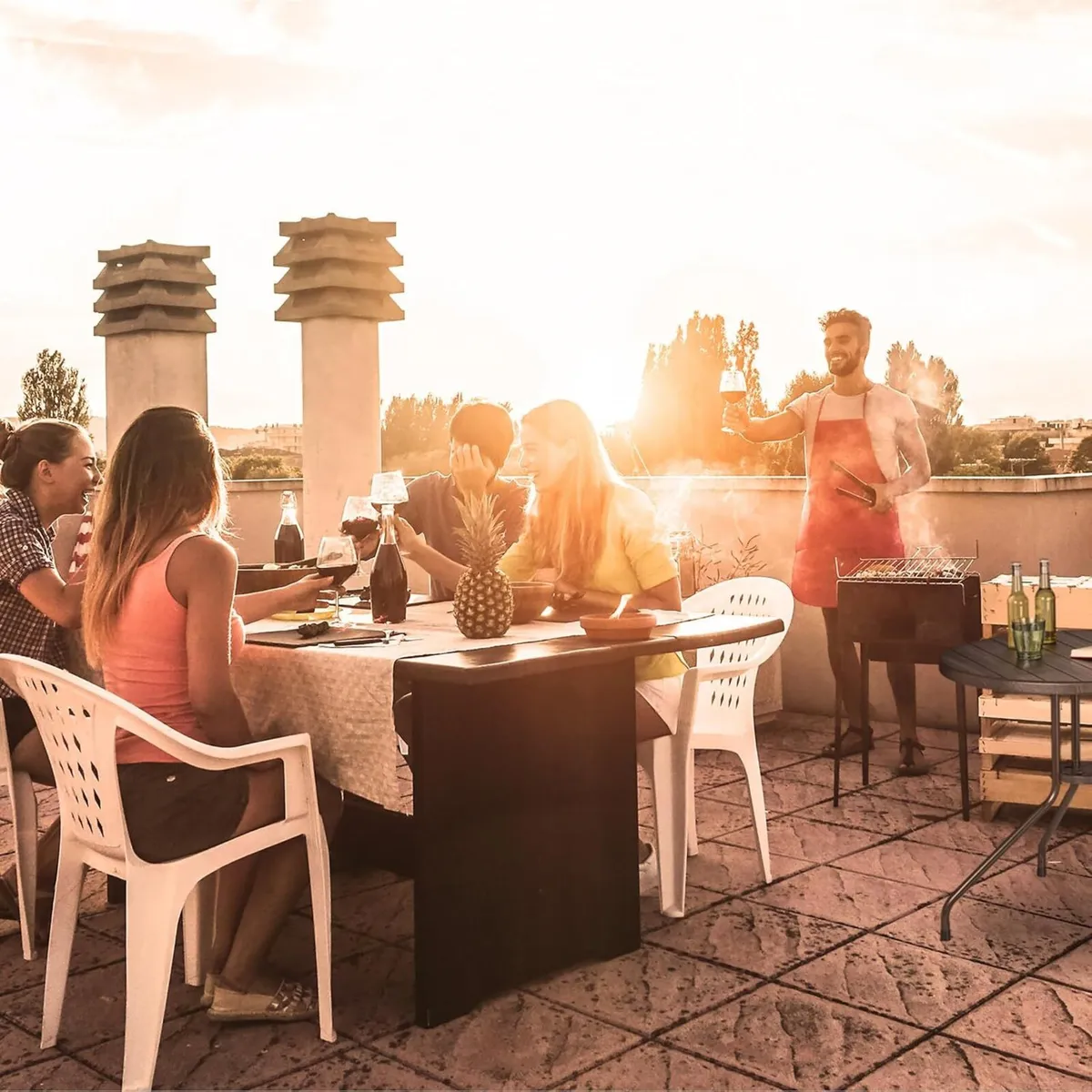 Garden Table Wooden Look Round Outdoor Plastic - Image 4