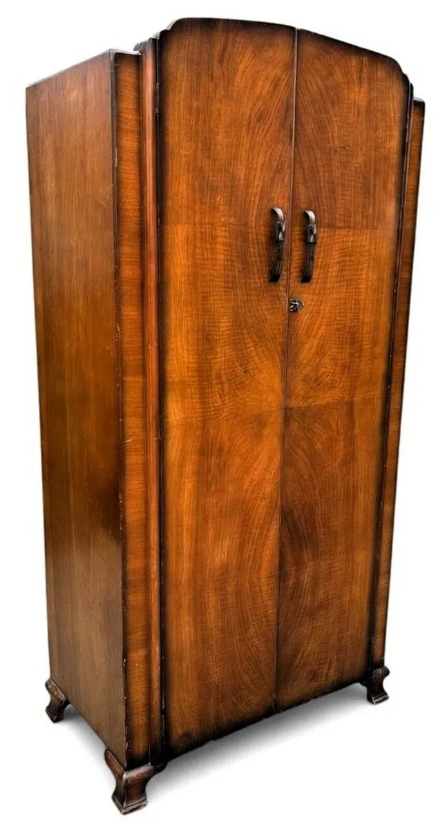 Gentlemans Wardrobe - Image 3